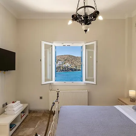 Syros Private House With Superb Sea View בית נופש *
