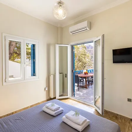 Syros Private House With Superb Sea View בית נופש