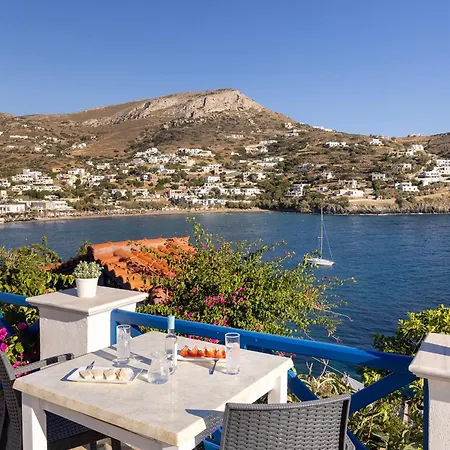 Syros Private House With Superb Sea View בית נופש Kini